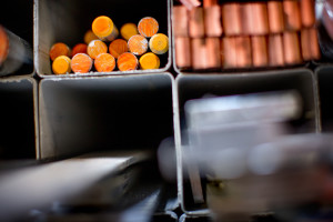 Deltour heeft standaard een ruime voorraad ruwe materialen waardoor wij vaak snel kunnen leveren.